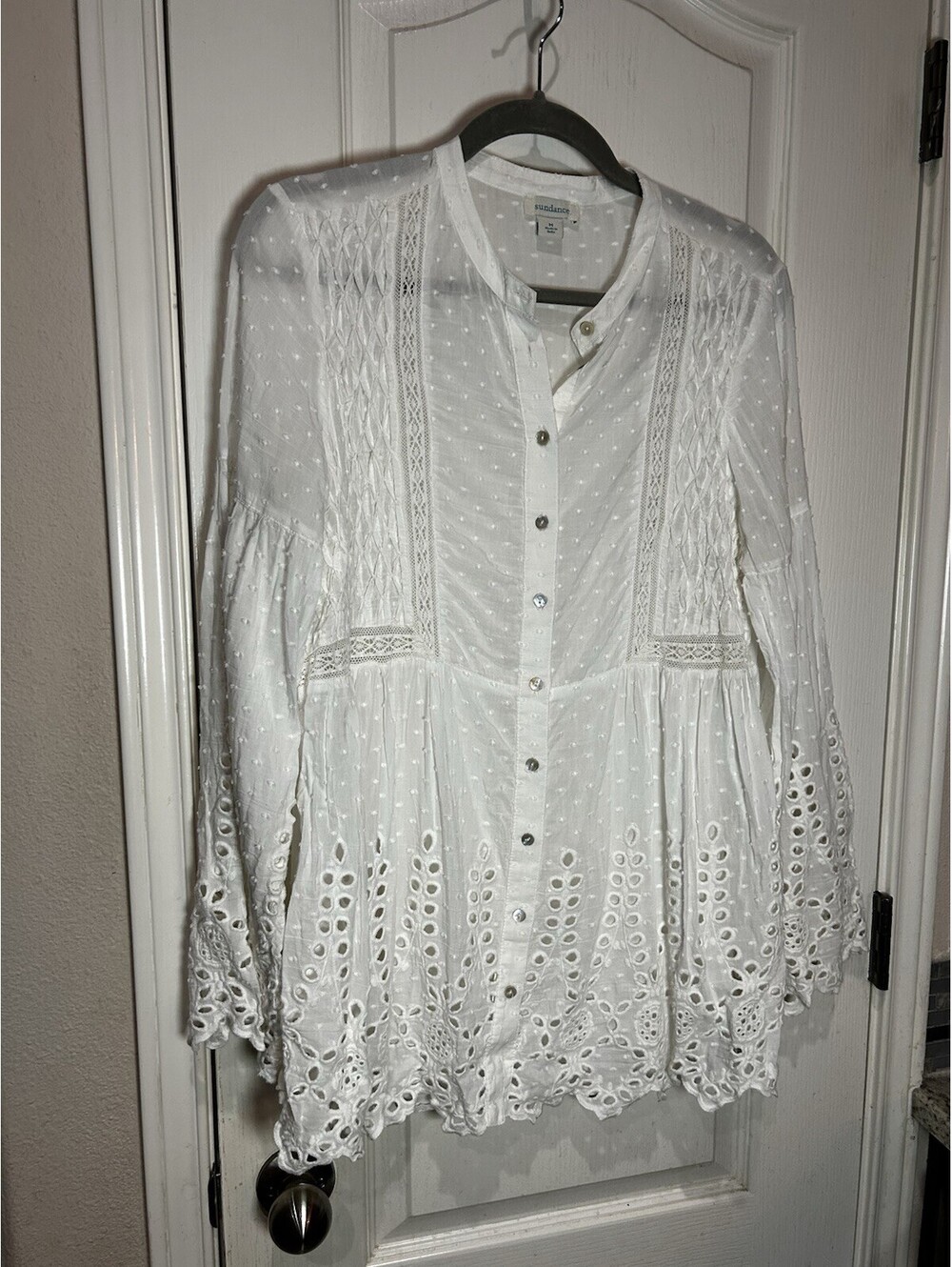 Sundance White Eyelet Embroidered Blouse Button Up Boho Cottagecore Tunic Size M